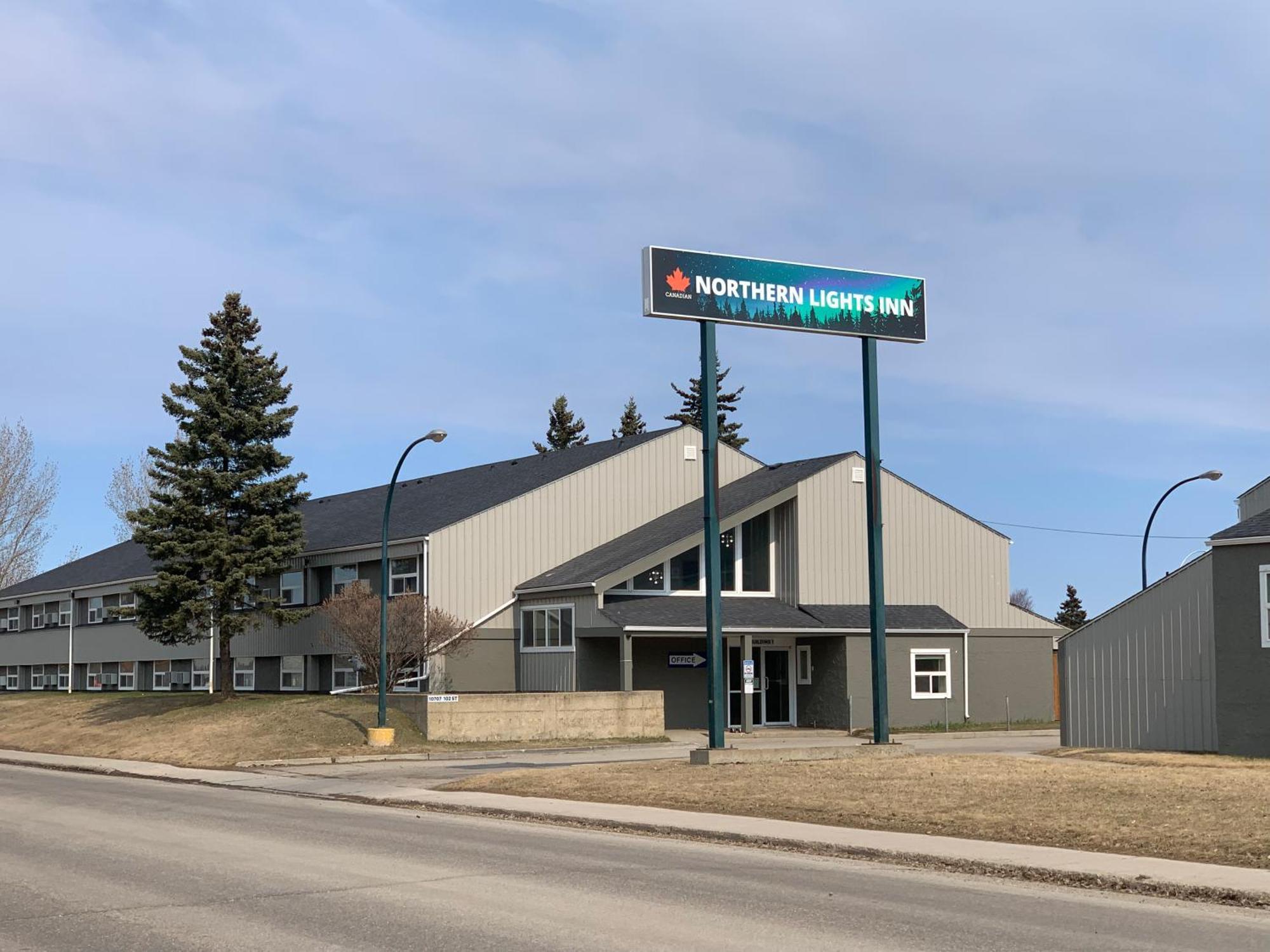Northern Lights Inn Fort St. John Экстерьер фото